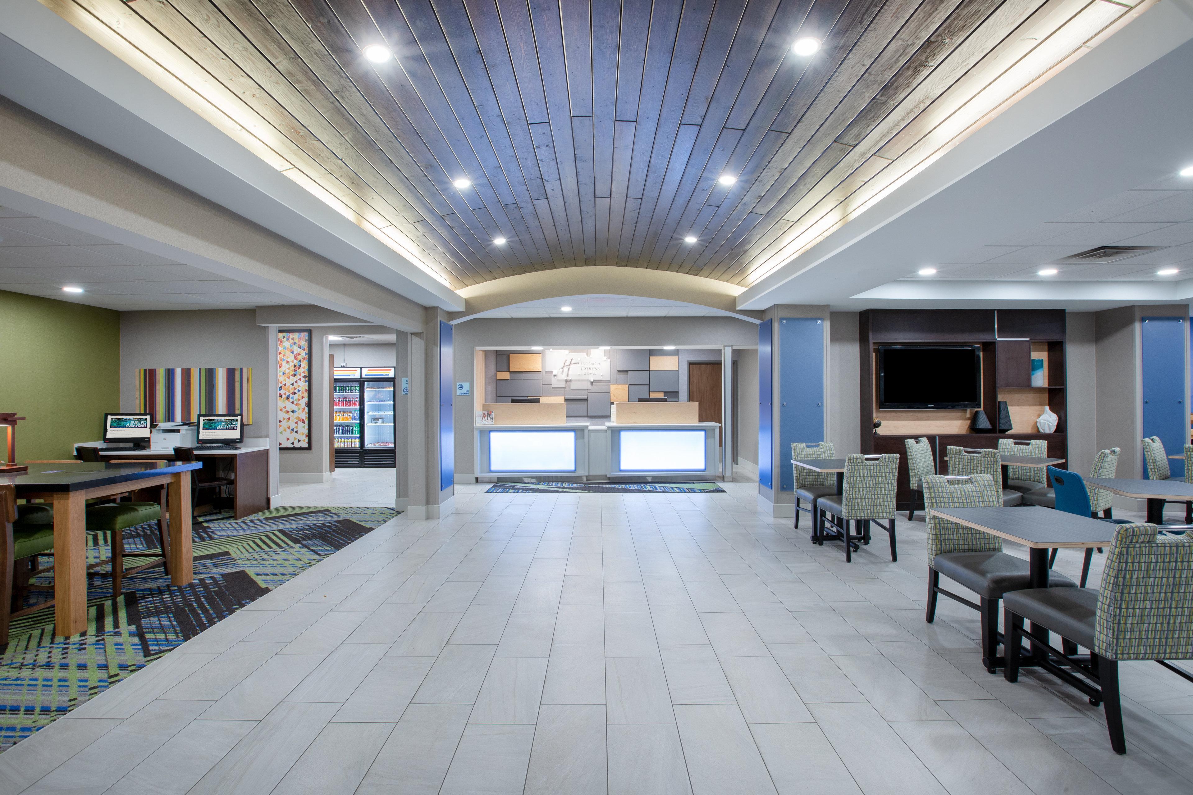 Holiday Inn Express Hotel & Suites Columbus By Ihg Zewnętrze zdjęcie