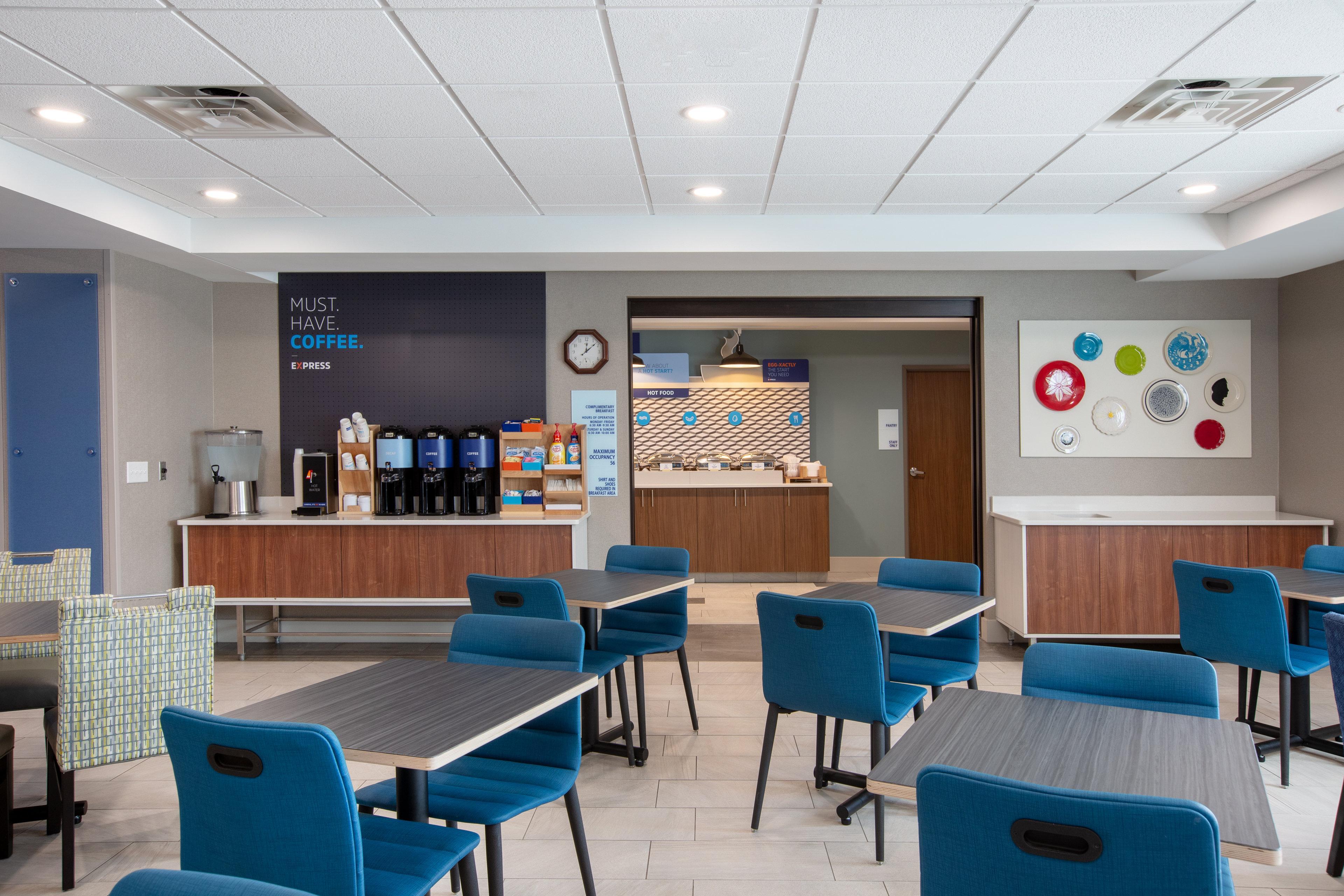 Holiday Inn Express Hotel & Suites Columbus By Ihg Zewnętrze zdjęcie