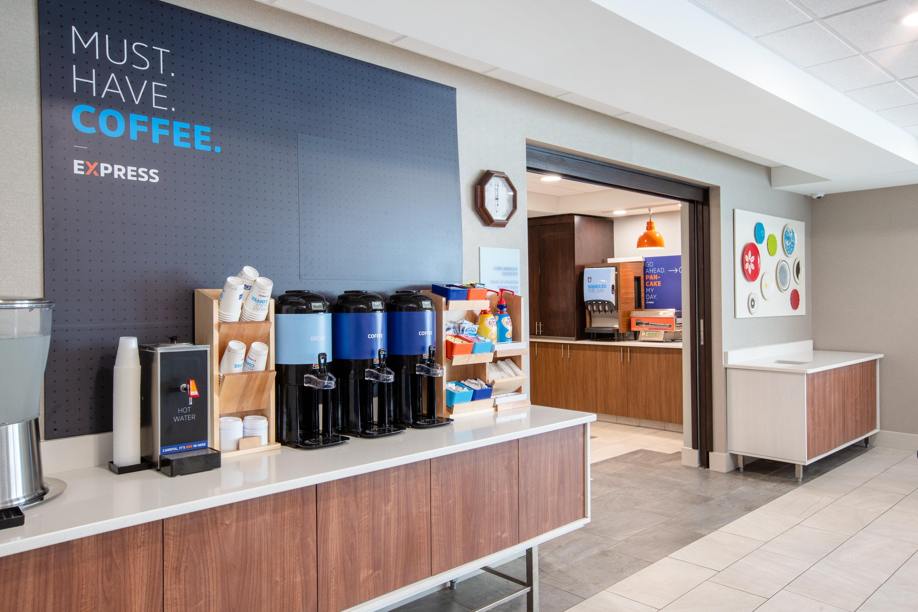 Holiday Inn Express Hotel & Suites Columbus By Ihg Zewnętrze zdjęcie
