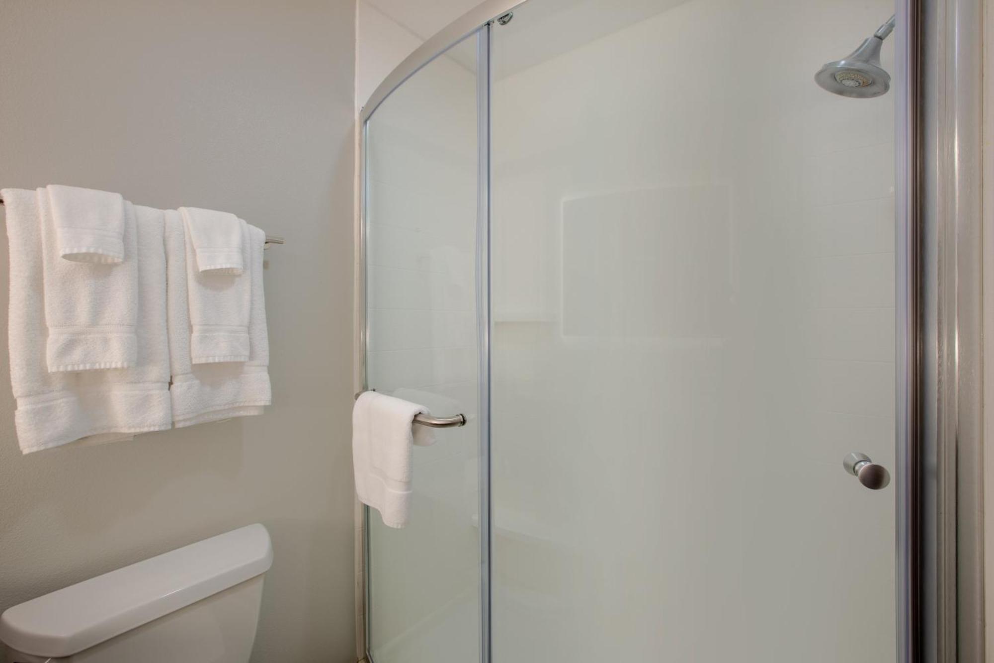 Holiday Inn Express Hotel & Suites Columbus By Ihg Zewnętrze zdjęcie