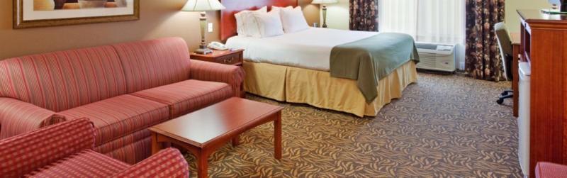 Holiday Inn Express Hotel & Suites Columbus By Ihg Zewnętrze zdjęcie