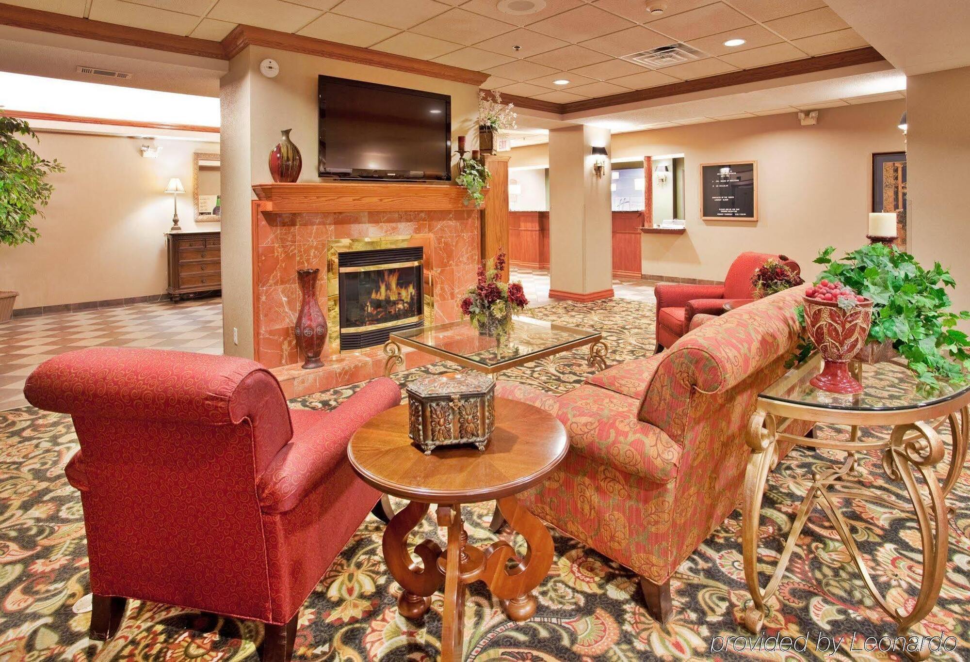 Holiday Inn Express Hotel & Suites Columbus By Ihg Zewnętrze zdjęcie