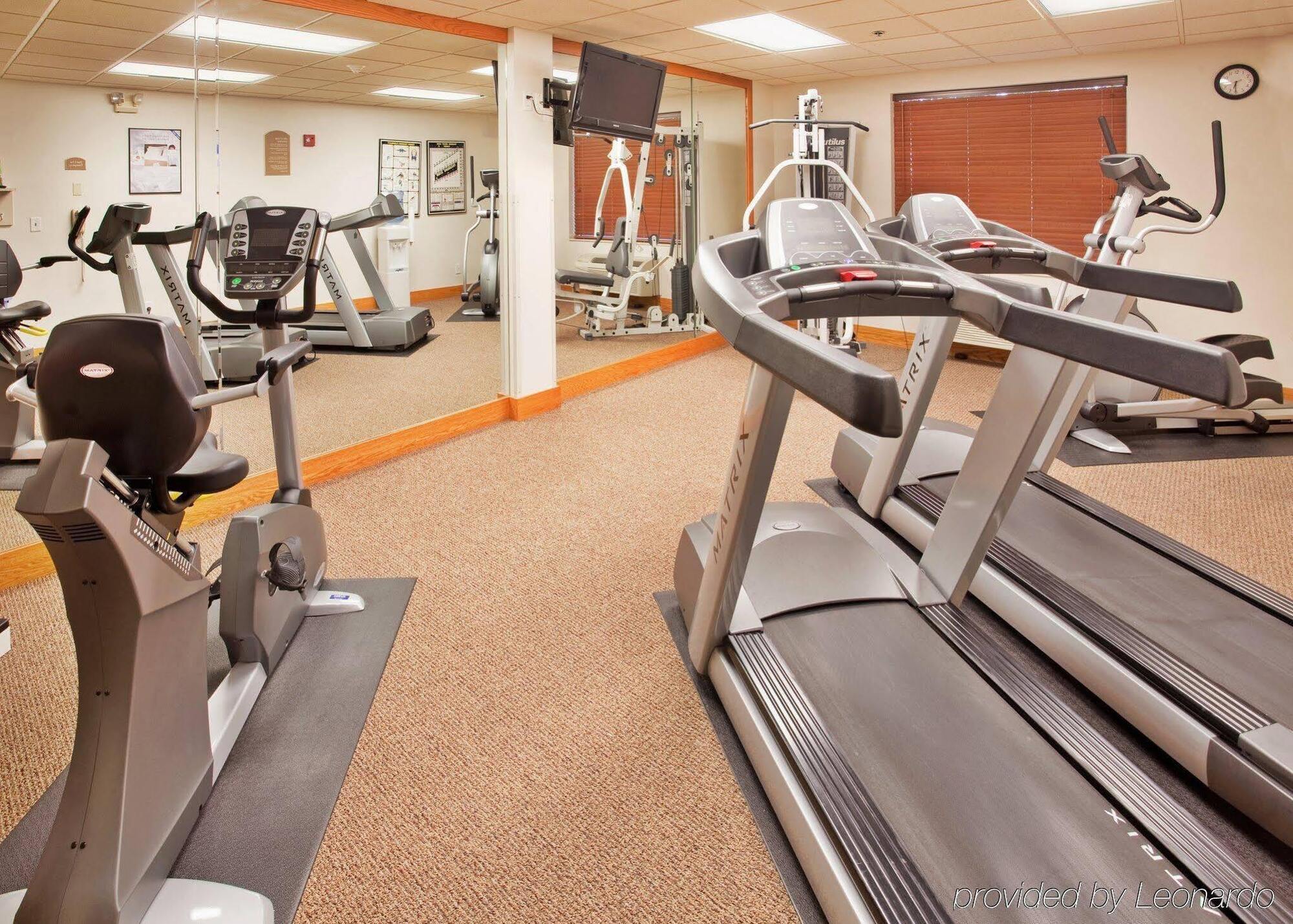 Holiday Inn Express Hotel & Suites Columbus By Ihg Zewnętrze zdjęcie